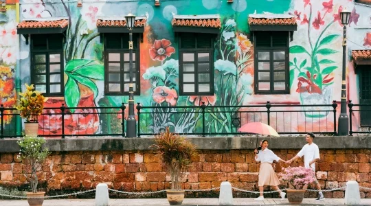 リバーサイドウォールアート